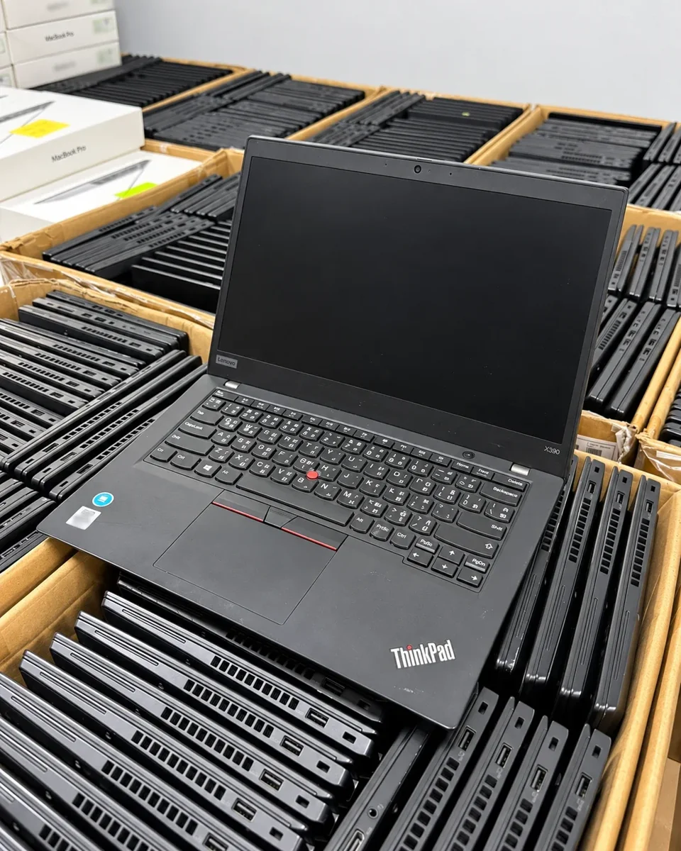 ภาพตัวอย่าง Notebook และอุปกรณ์ของ KPP